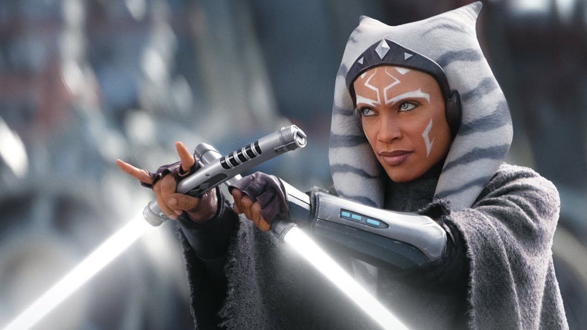 Ahsoka: ator de Ezra Bridger promete segunda temporada “intensa”