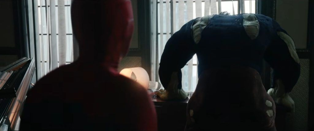 Bruce Banner se transformando em Hulk