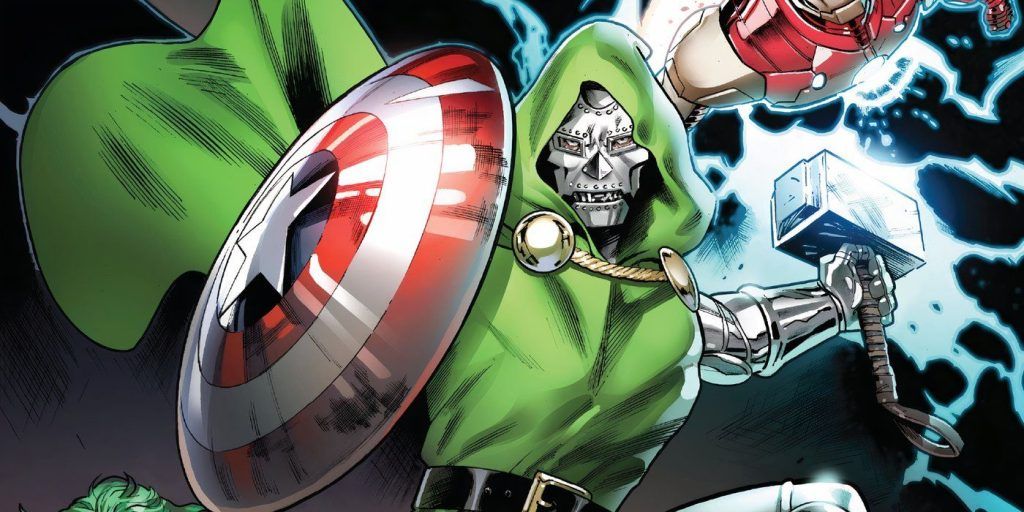 Doutor Destino com Mjolnir e o escudo do Capitão América