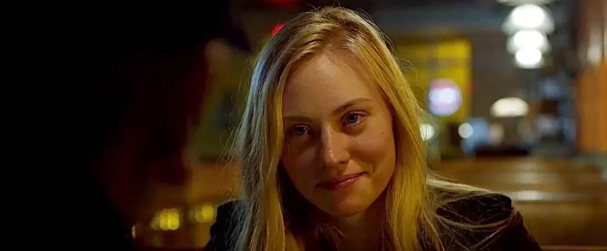 MCU: atriz de Karen Page tem condição para aparecer fora de Demolidor