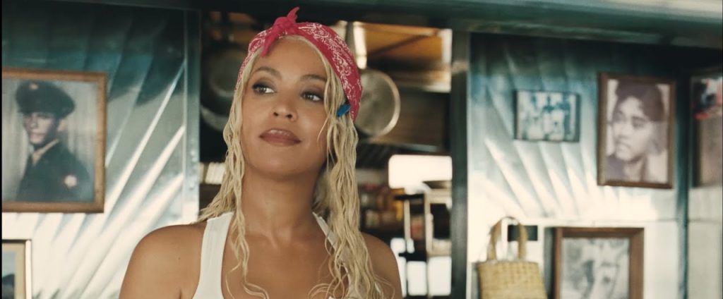 Beyoncé homenageia Selena e Celia Cruz na reedição de 20 anos de B’Day