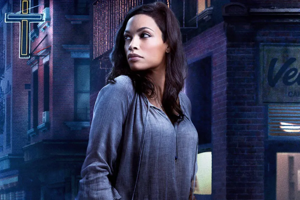 Rosario Dawson como Claire Temple